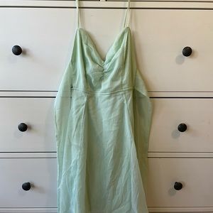 H&M Womens flowy mini dress worn once and in excellent quality.